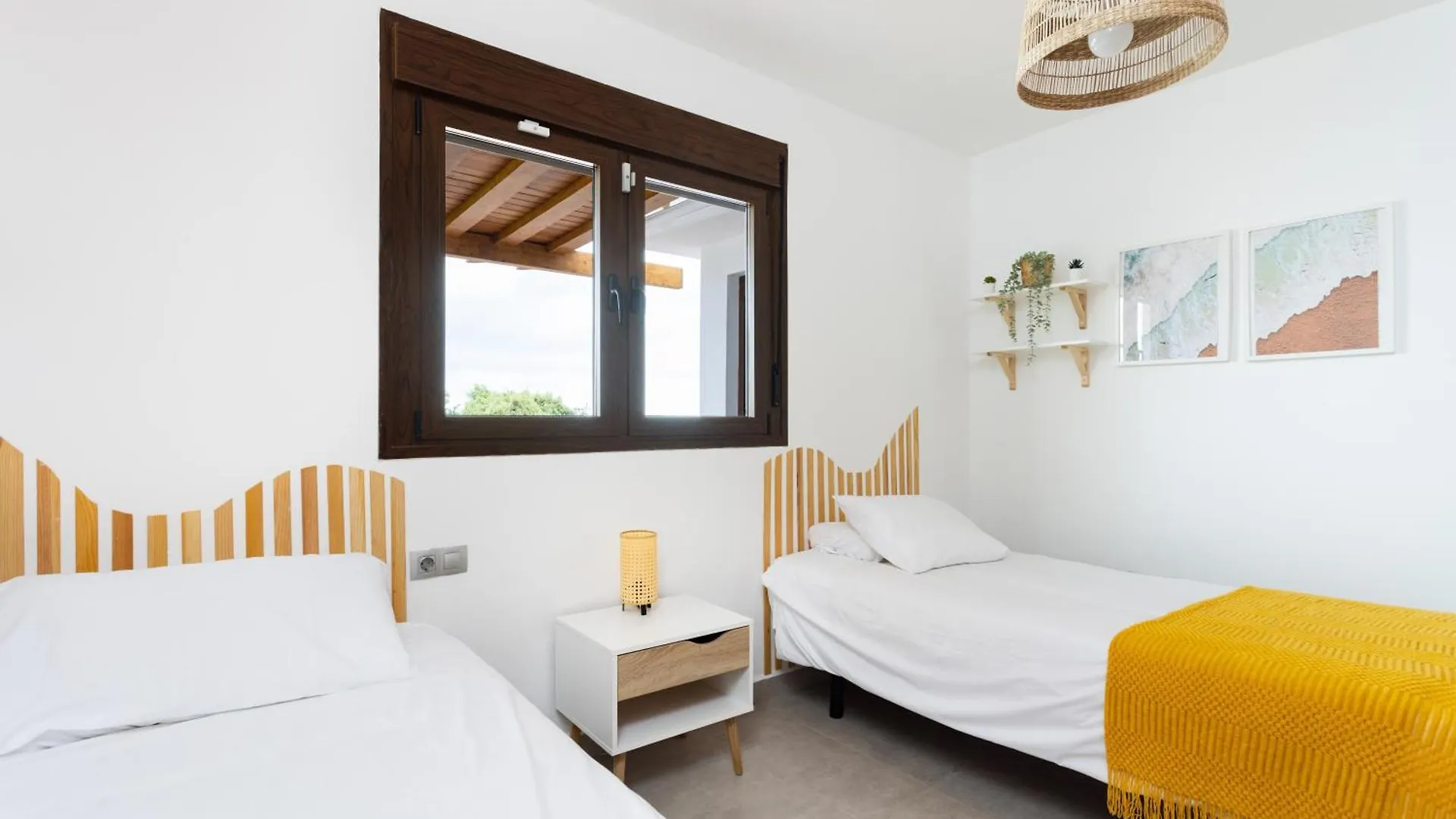Home2Book Villa Alessandro, Design & Comfort Sauzal 0*,